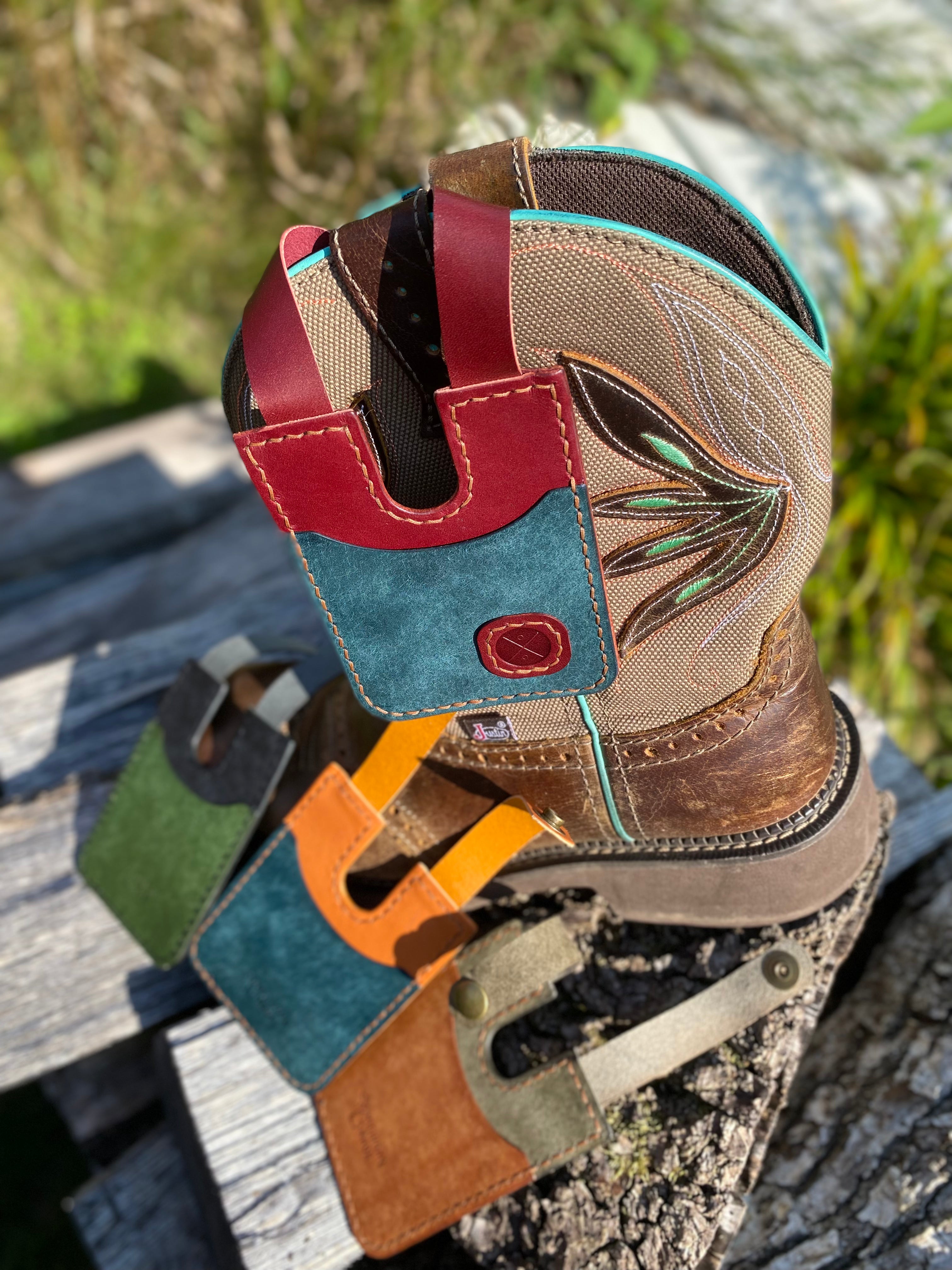 ‘The Liz’ - Boot Wallet